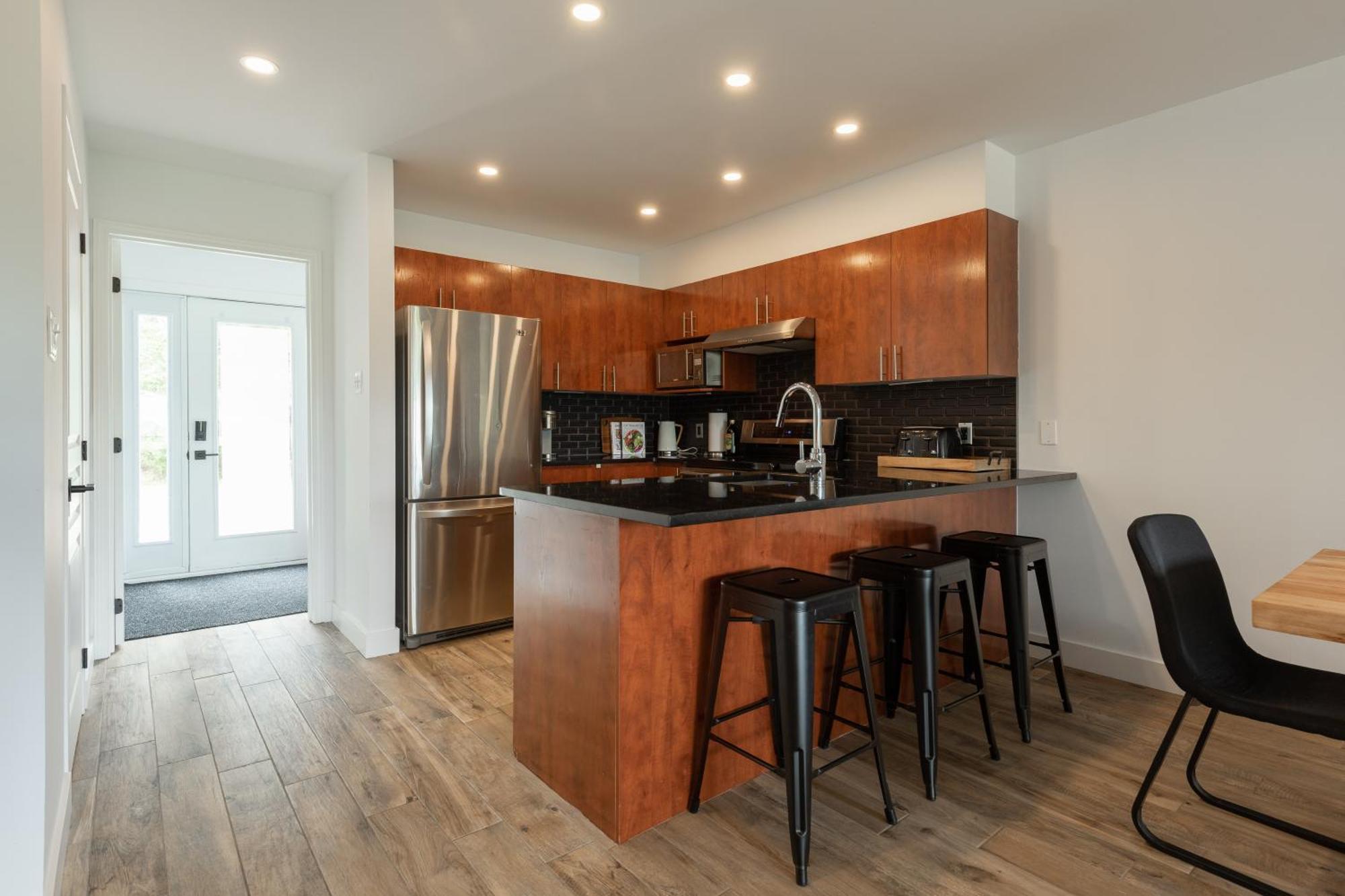 2-Level Home - Tremblant Mountain View - Fireplace Mont-Tremblant Luaran gambar
