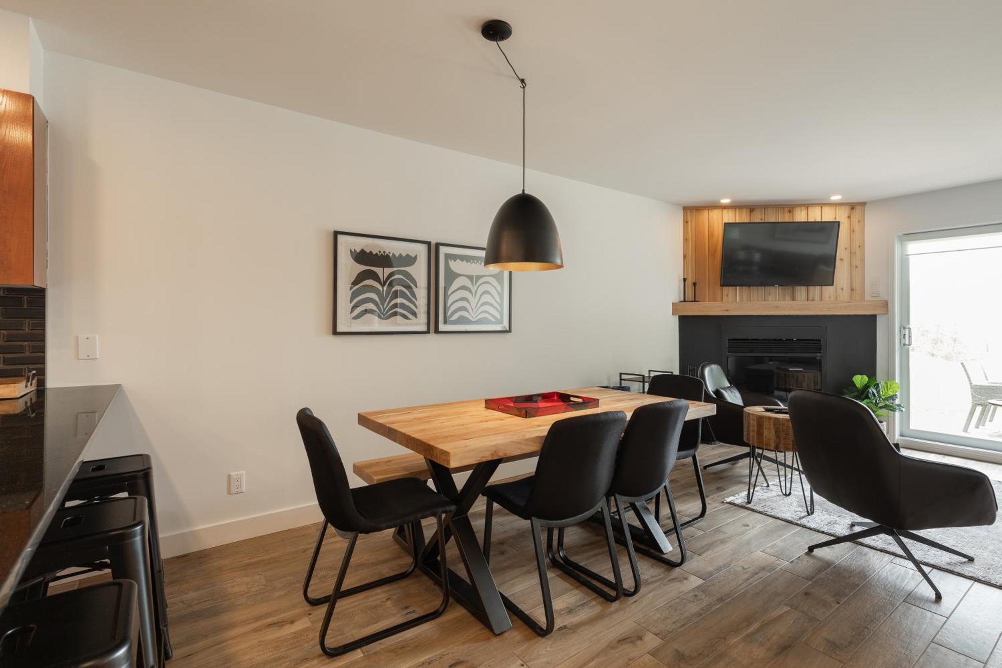 2-Level Home - Tremblant Mountain View - Fireplace Mont-Tremblant Luaran gambar